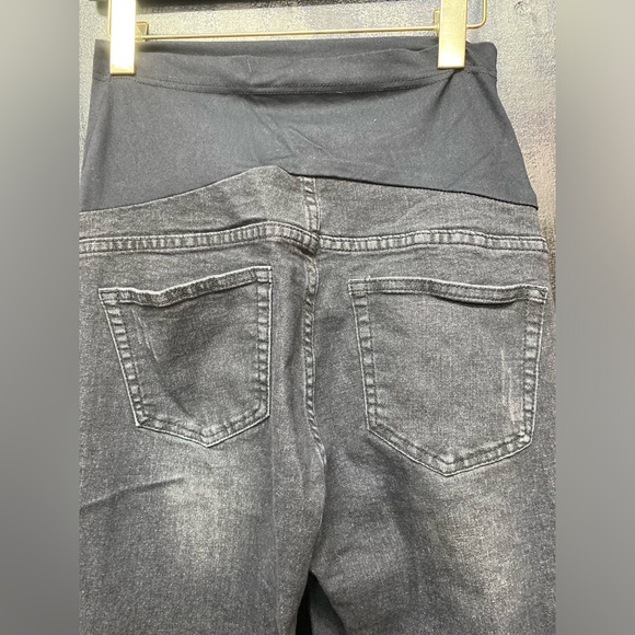 Maternity skinny jean bundle! - Picture 14 of 15